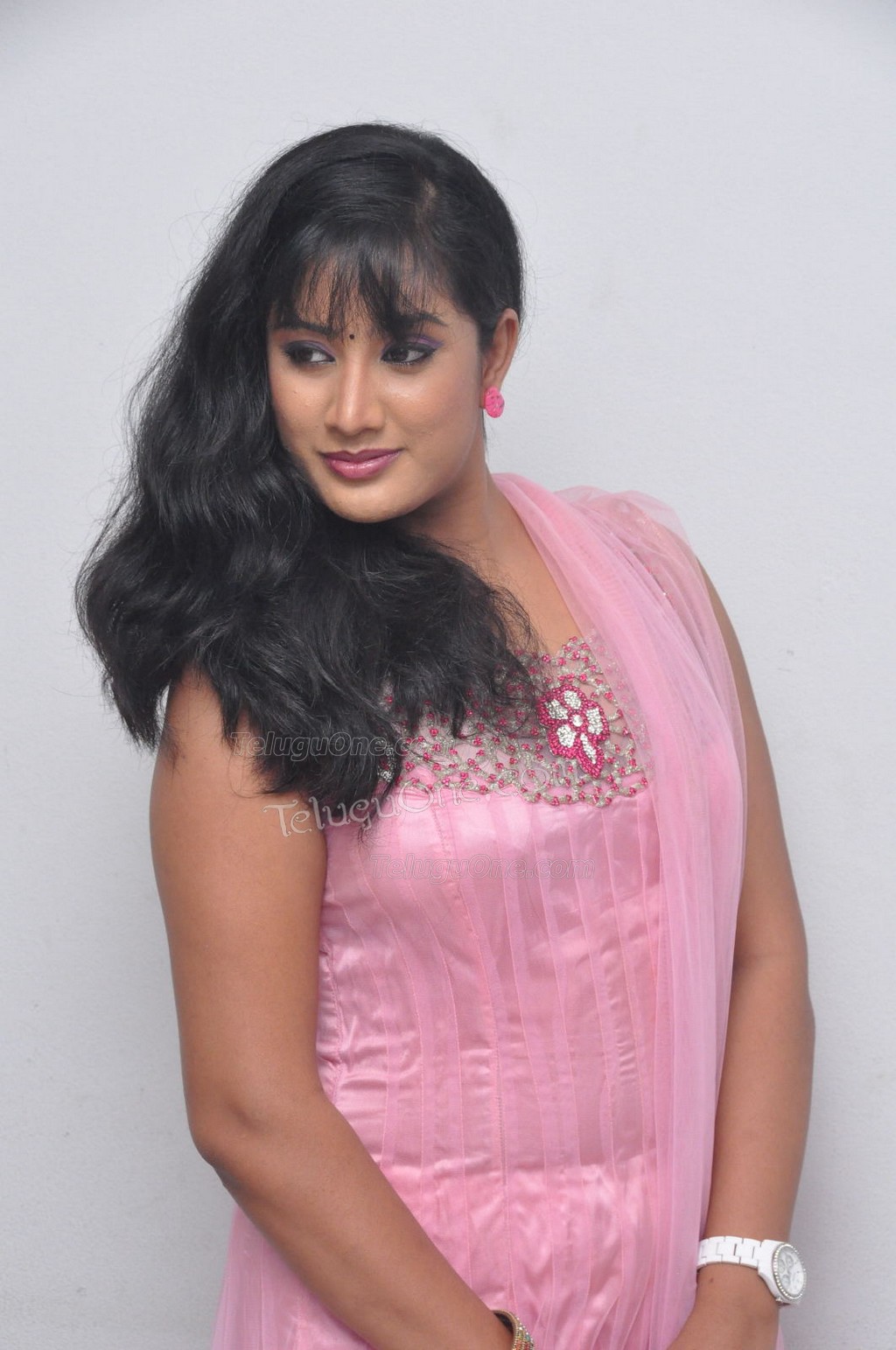 Actress Sravani Photos